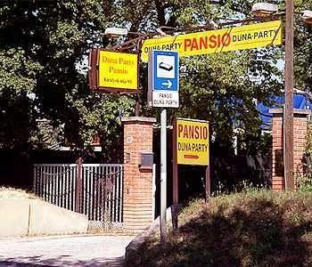 Duna-Party Pansion Будапеща Екстериор снимка